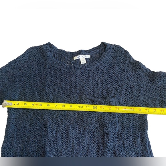 Roxy Oversized Black Sweater Size Small - Picture 6 of 8